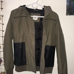 Vans puffy jacket